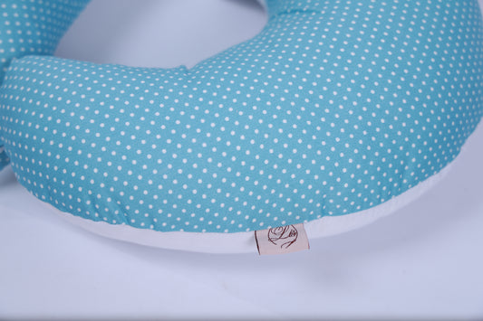 Breastfeeding with a gift