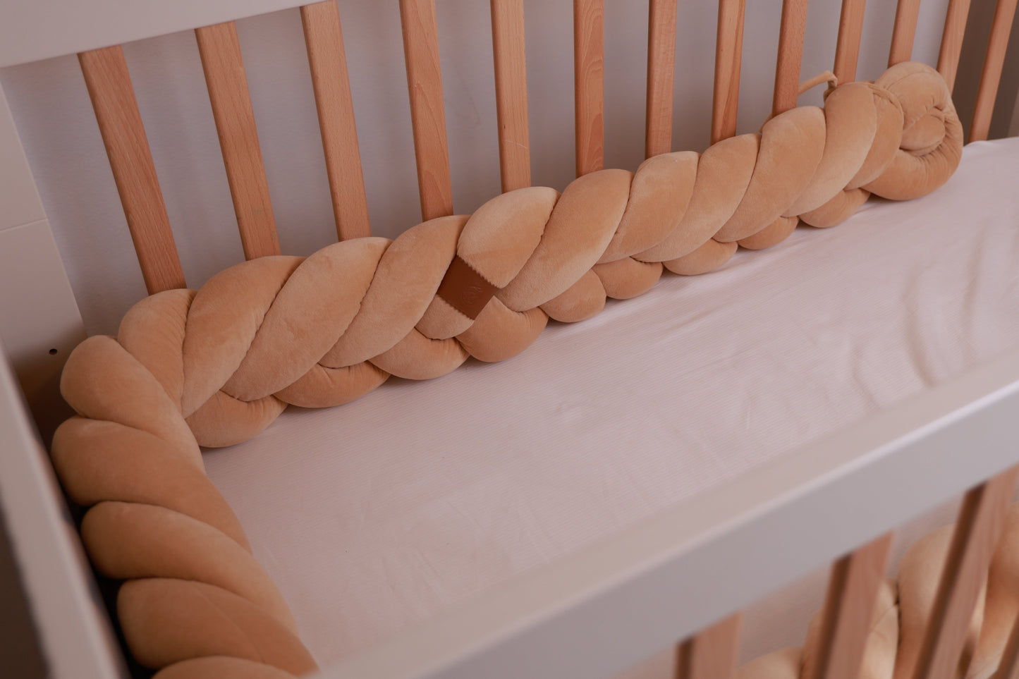 واقي (شريطين) مخملي