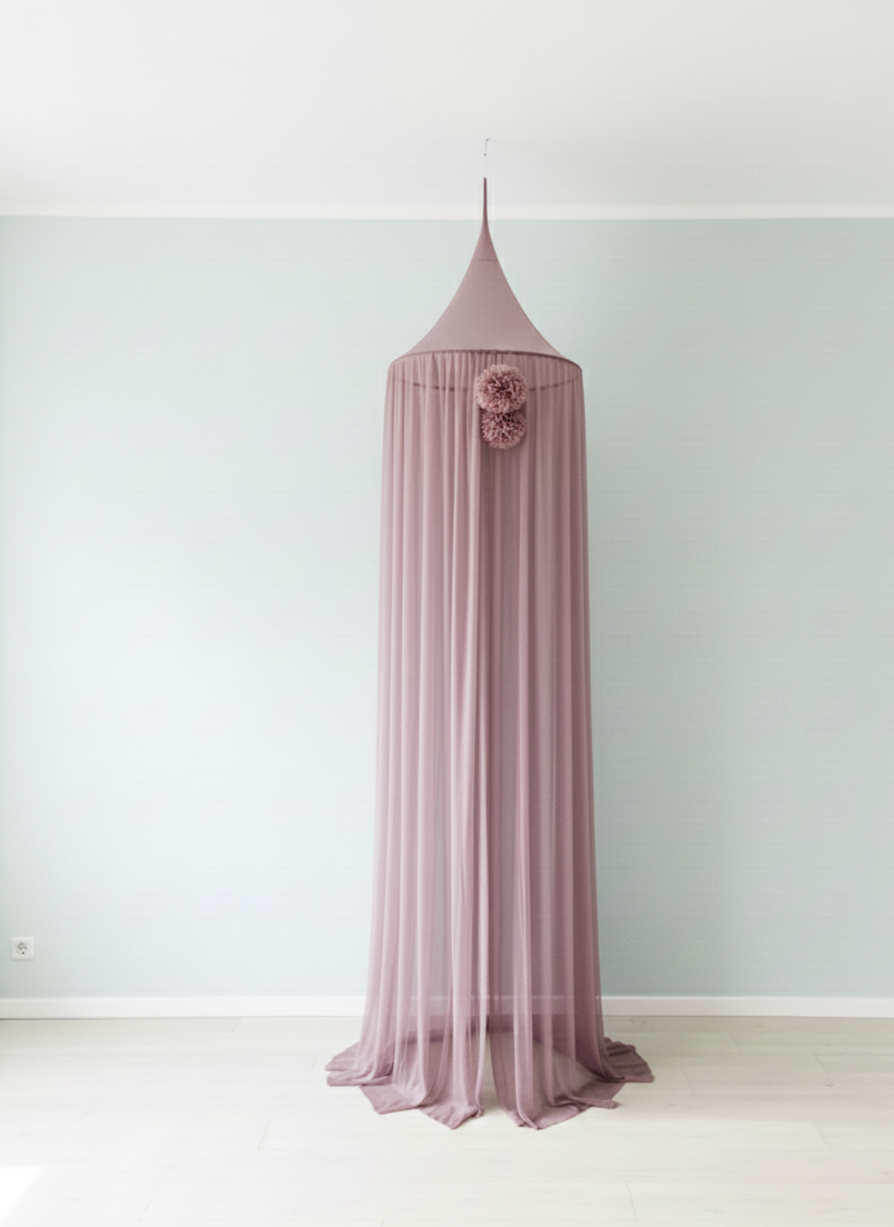 hanging tulle ( light)