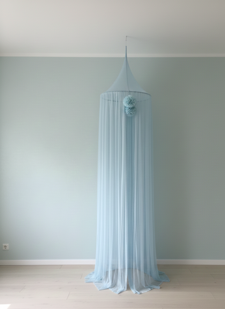 hanging tulle ( light)
